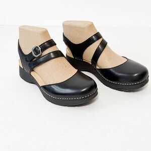 DANSKO NWB Sz 39 Black Nappa Leather Rissa Closed Toe Comfort Shoes